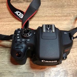 Canon eos rebel t6i digital cameras